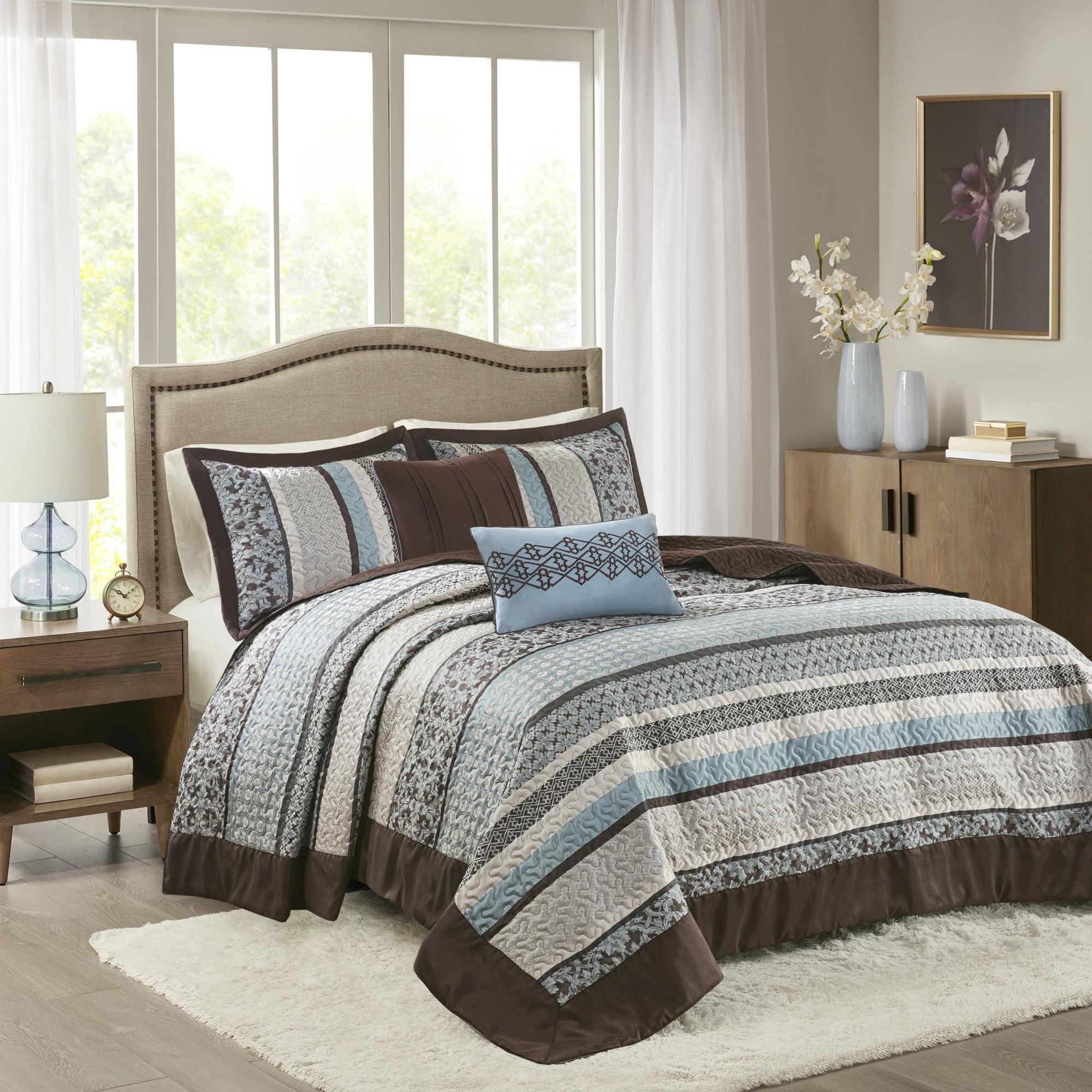 Princeton Queen-Size Reversible Jacquard Bedspread Set in Blue