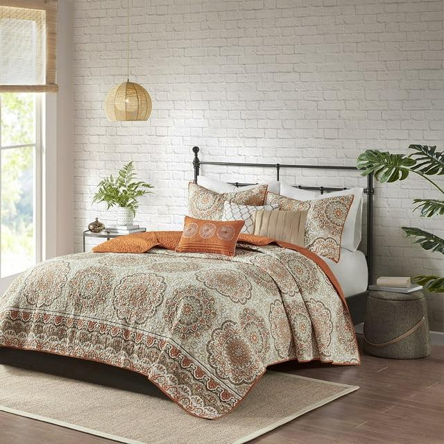 Madison Park 6 Piece Reversible Quilt Set with Throw Pillows