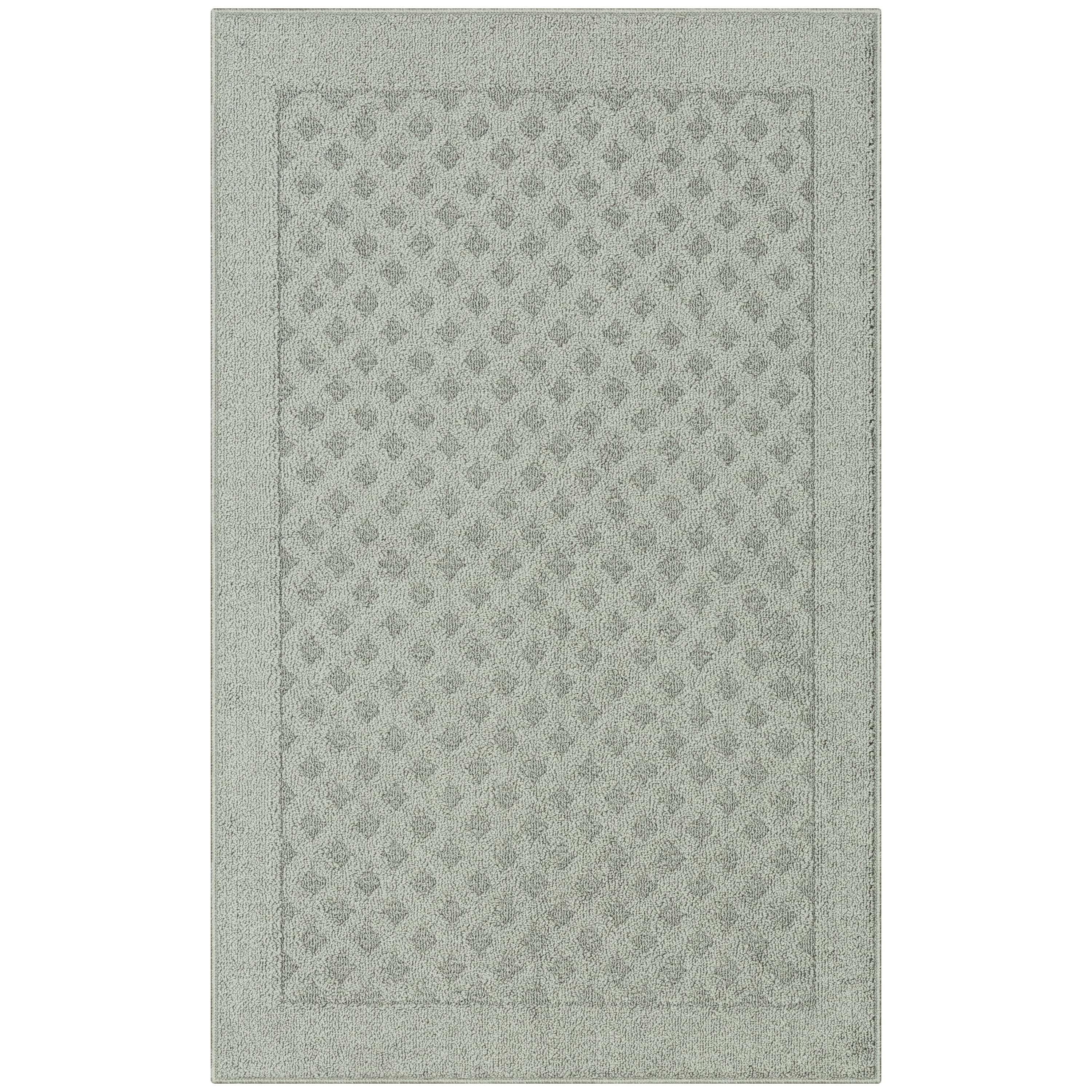 Pewter Gray Tufted Non-slip Rectangular Indoor Rug, 2'6" x 3'10"