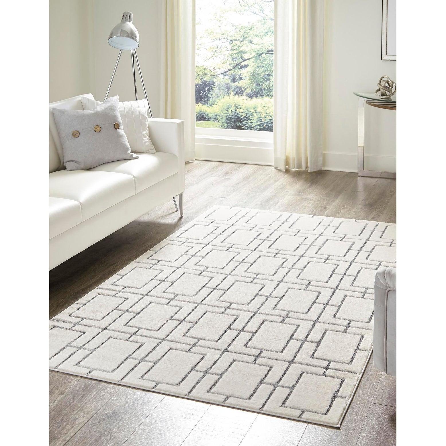 Glam Geometric White Silver Area Rug