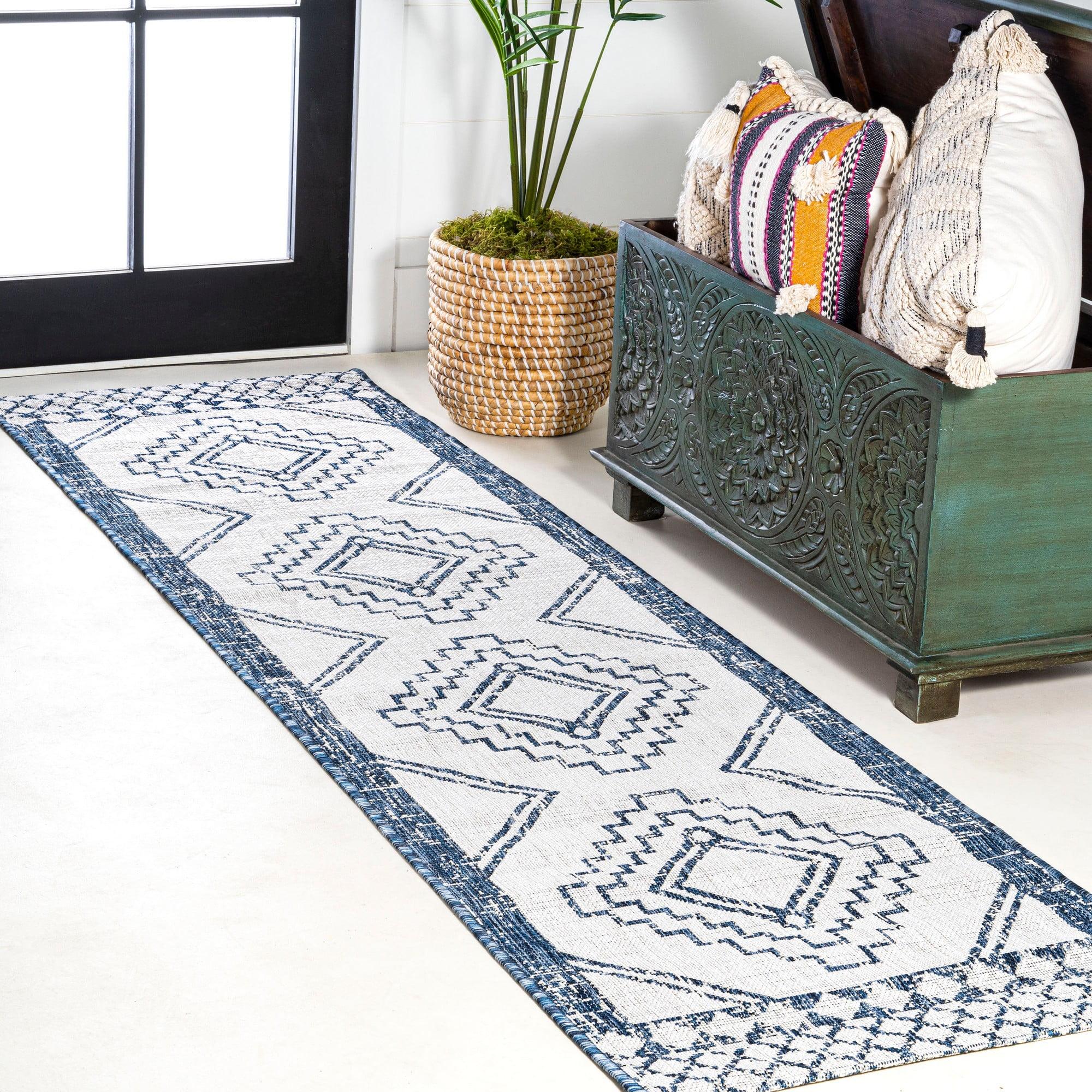 Marokko Diamond  Medallion Indoor/Outdoor Area Rug - JONATHAN Y