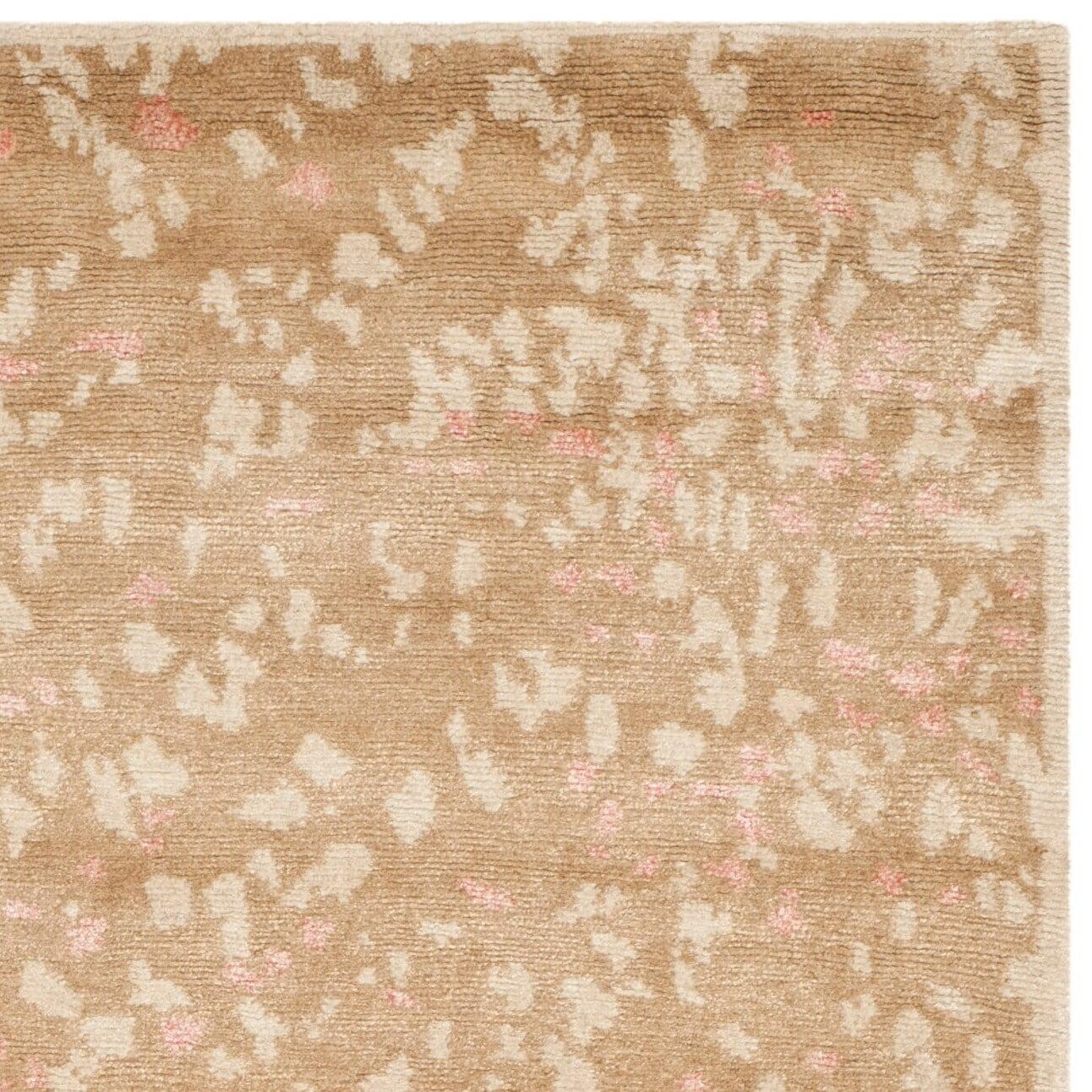 Martha Stewart  by  Hand-knotted Sakura Silk/ Wool Rug Fawn Blossom 4' x 6' 4' x 6'