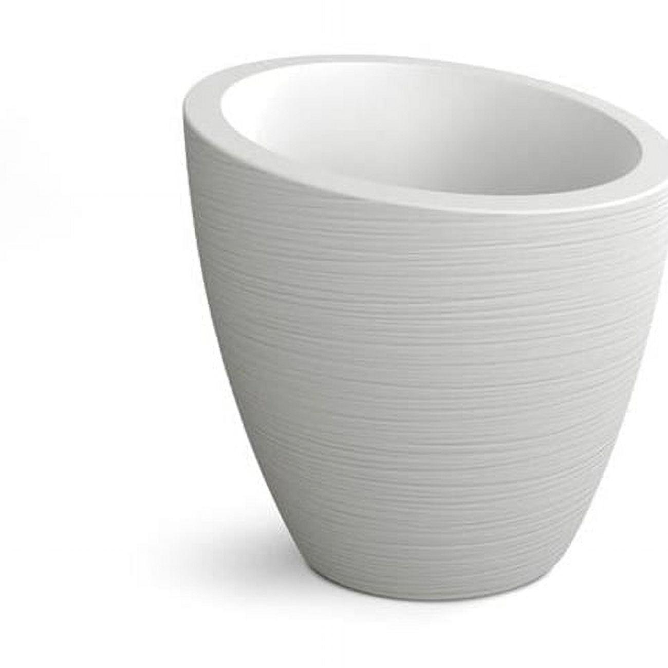 Mayne Modesto Polyethylene Resin 20" Modern Round Planter in White