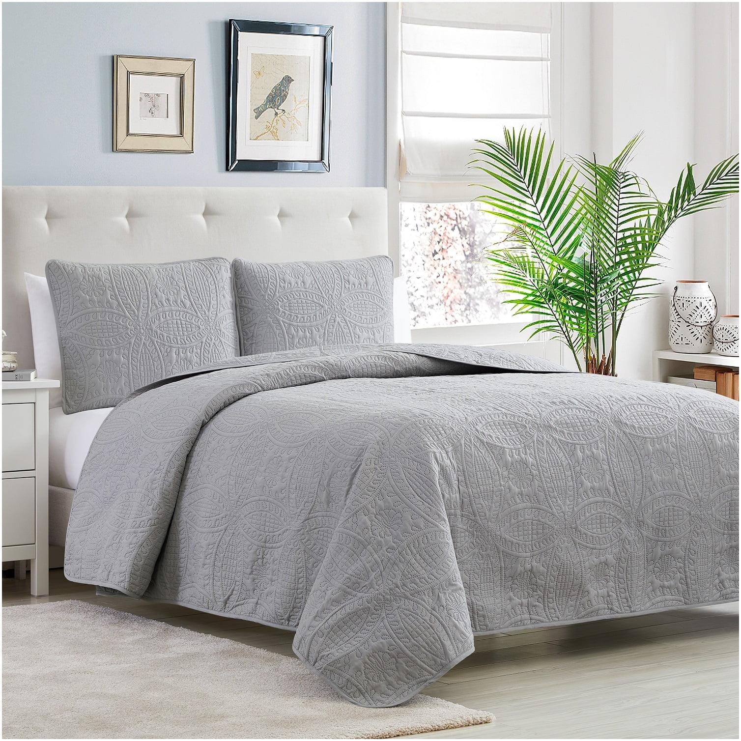 Light Gray Twin Microfiber Reversible Bedspread Set