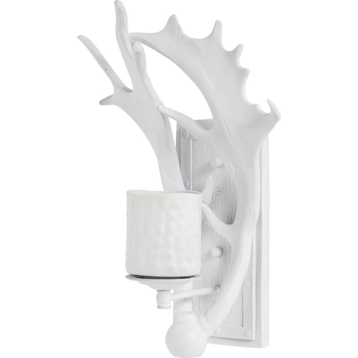 Mercana Rockland 8x19.5 White Resin Antlers Wall Sconce