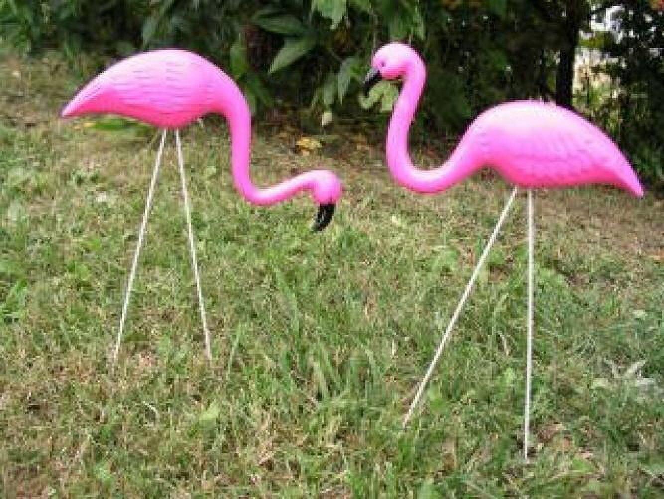 Fun Express Plastic Mini Pink Flamingo Yard Ornaments