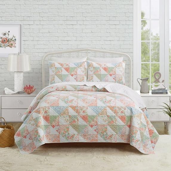 Modern Heirloom Coventry Floral Patchwork Printed Quilt Set