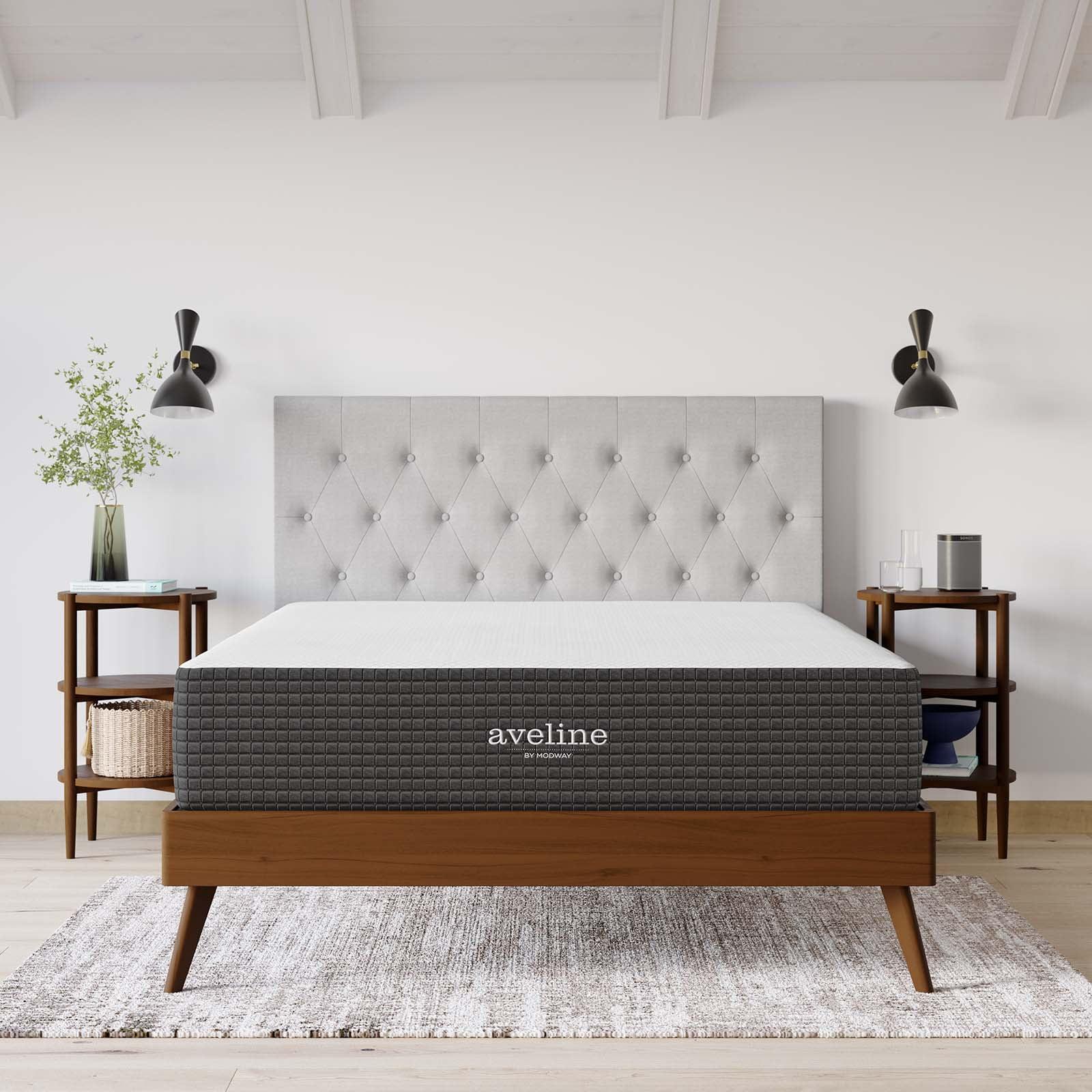 SereneDream 12" Queen Gel Memory Foam Mattress in White