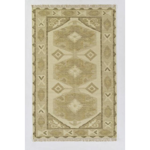 Minerva Handwoven Wool Rug - 3'6" x 5'6"