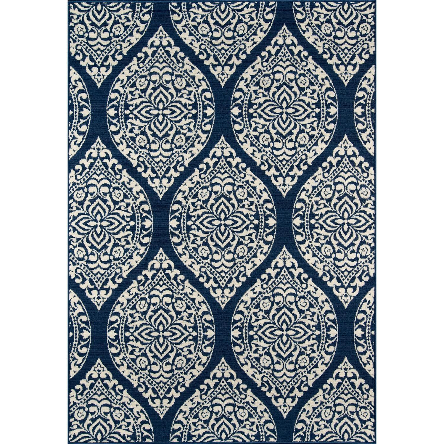 Elysian Blue and White Damask 5'3" x 7'6" Synthetic Outdoor Rug