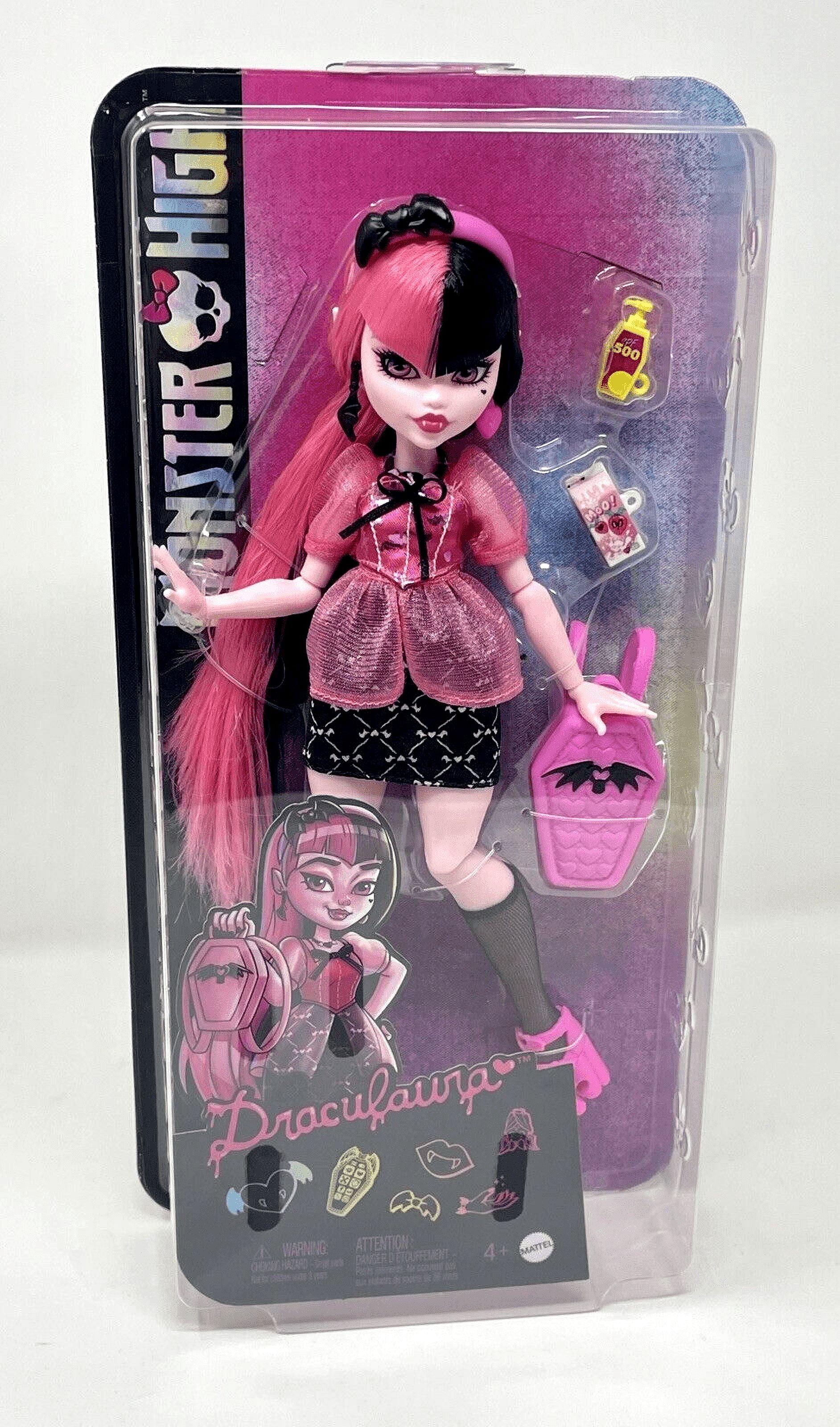 Draculaura Fashion Doll with Dark Hair and Accessories