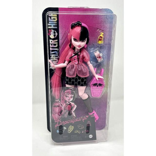 Draculaura Fashion Doll with Dark Hair and Accessories