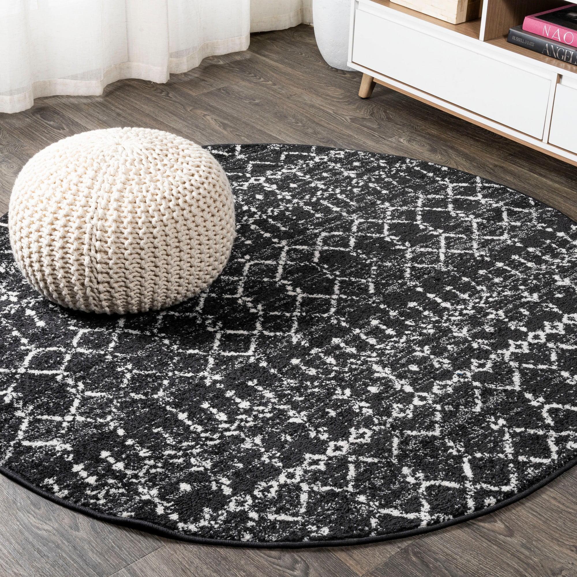 Vintage Moroccan Trellis 5' Round Rug in Black/Ivory