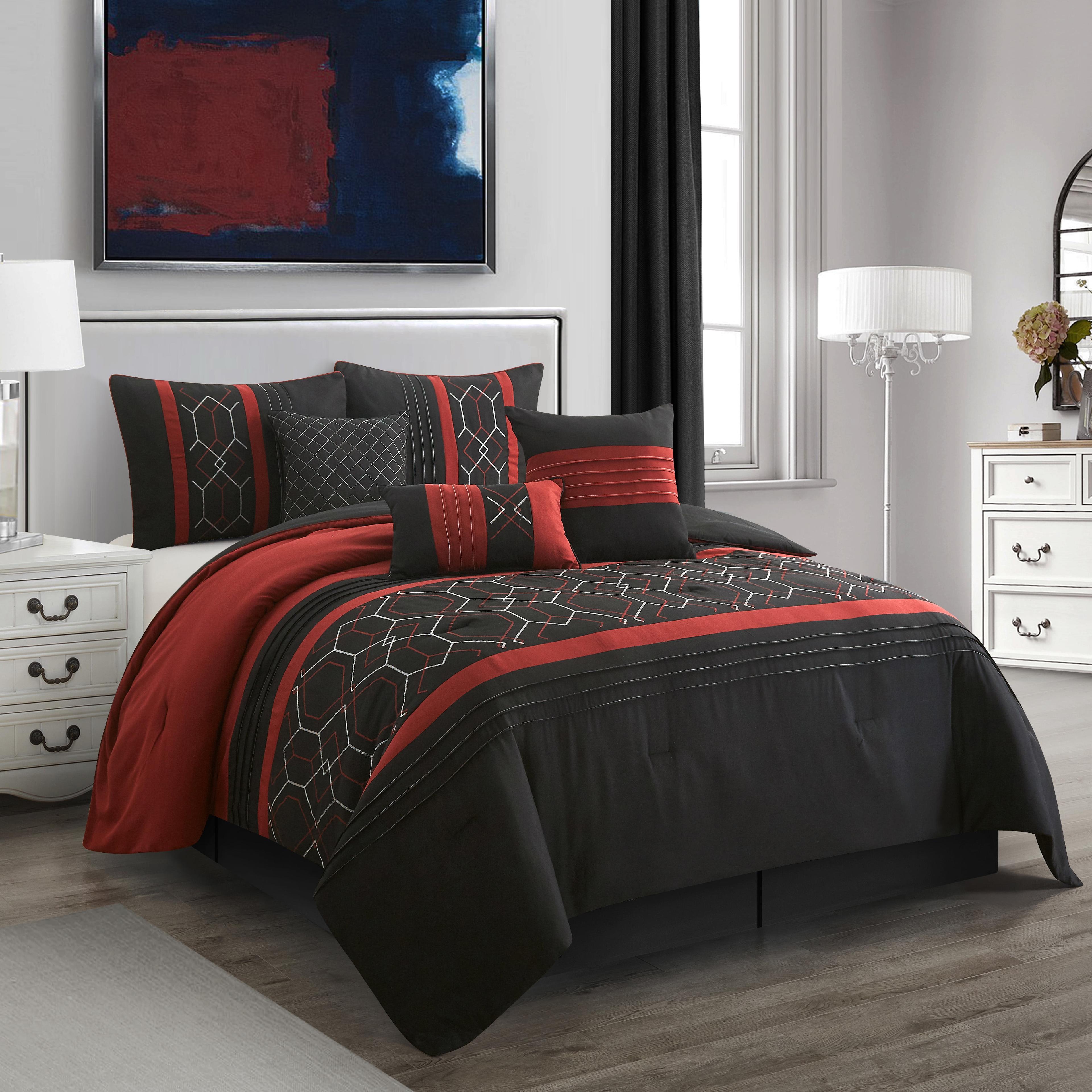 Earline Comforter Set