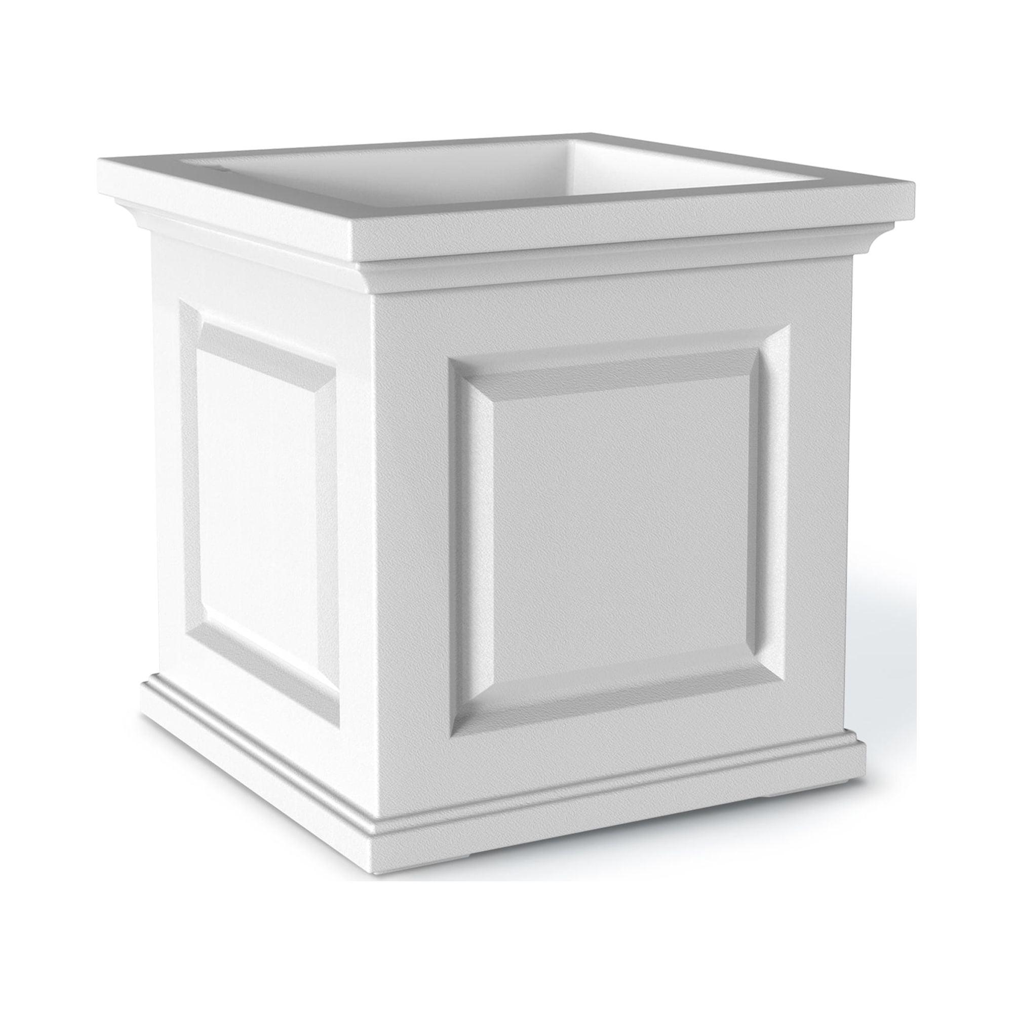 Mayne Inc. Nantucket Square Resin Planter Box with Water Reservoir