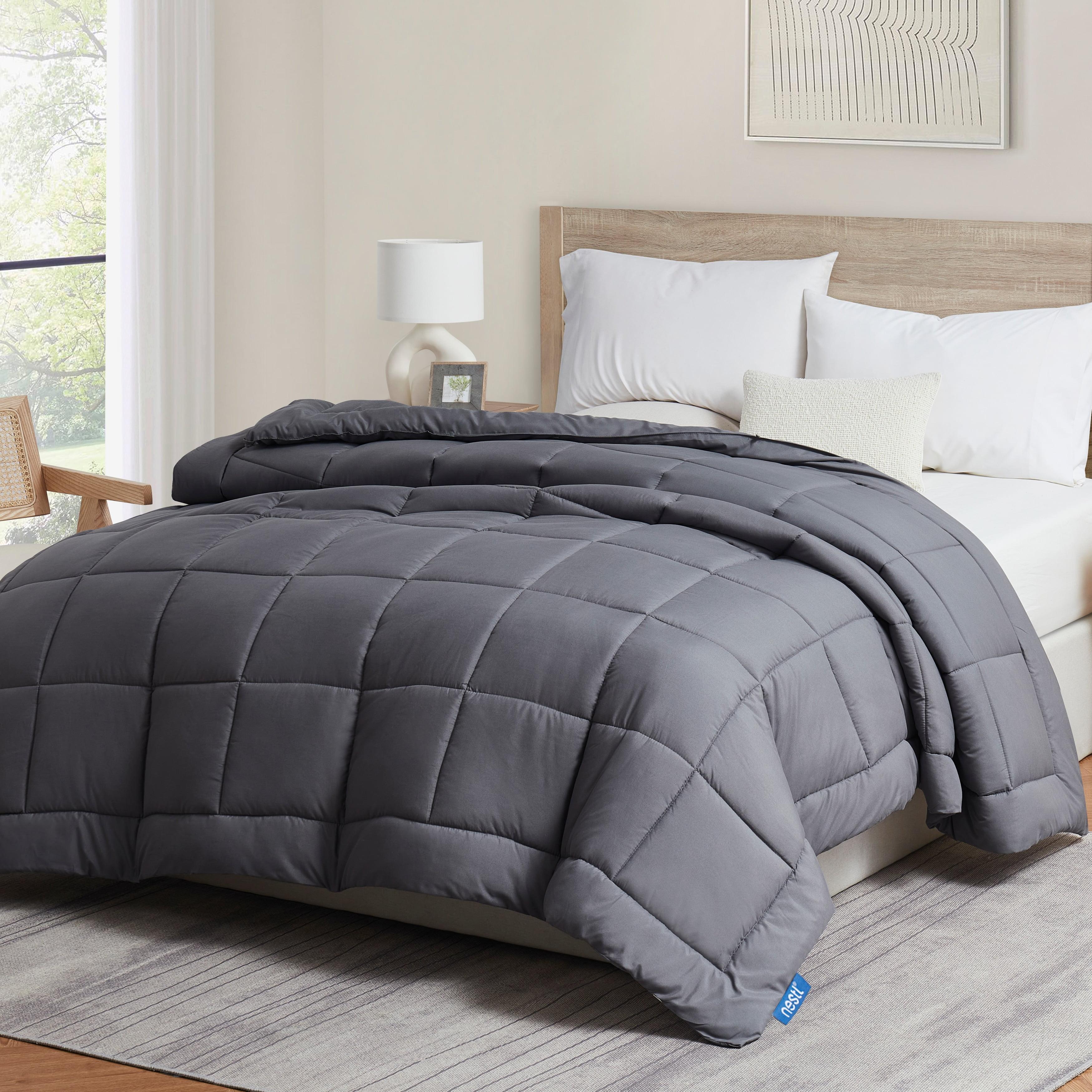Nestl All Season Solid Lightweight Down Alternative Comforter