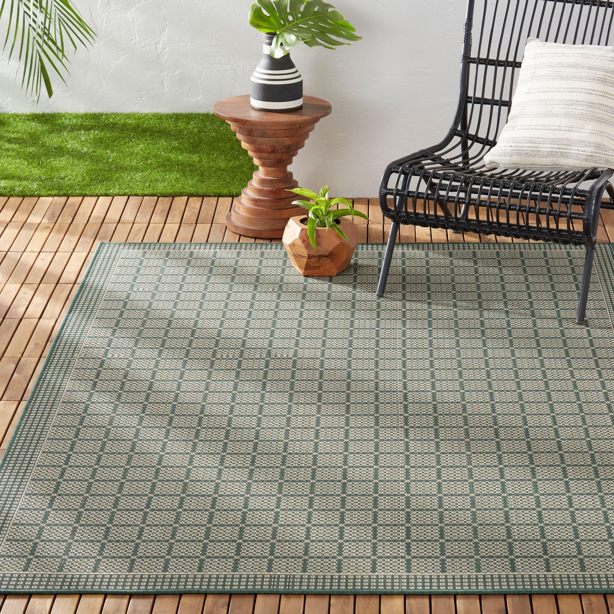 Nicole Miller New York Patio Country Luna Geometric Indoor/Outdoor Area Rug, Green/Beige