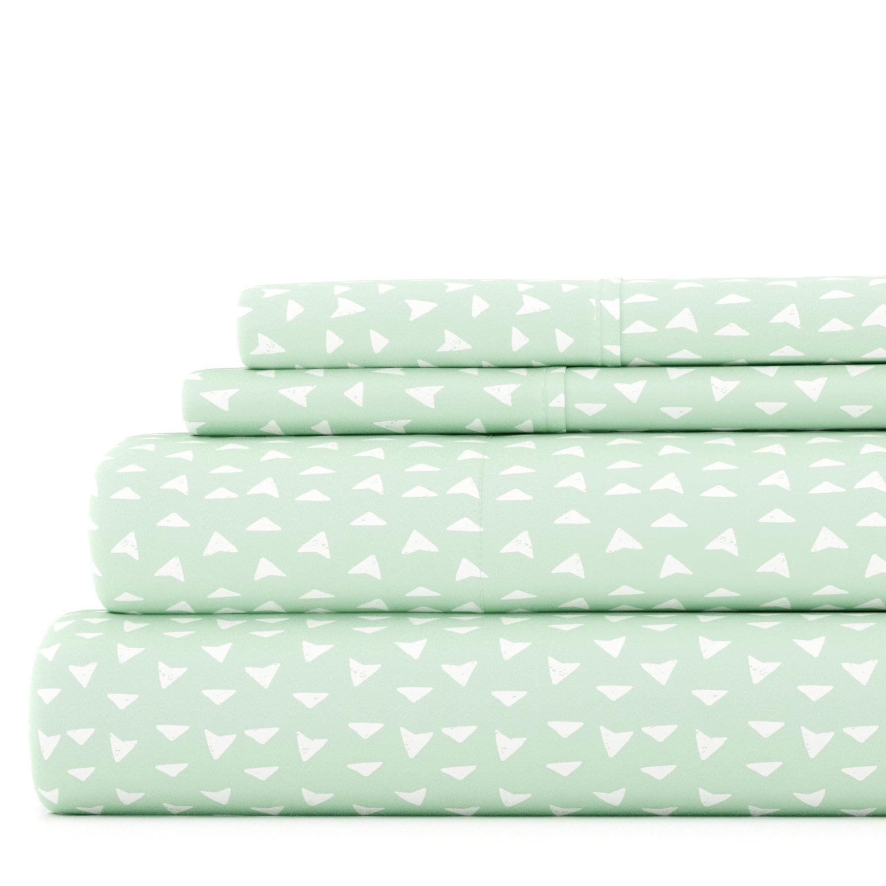 Jade and White Geometric Print King Microfiber Sheet Set