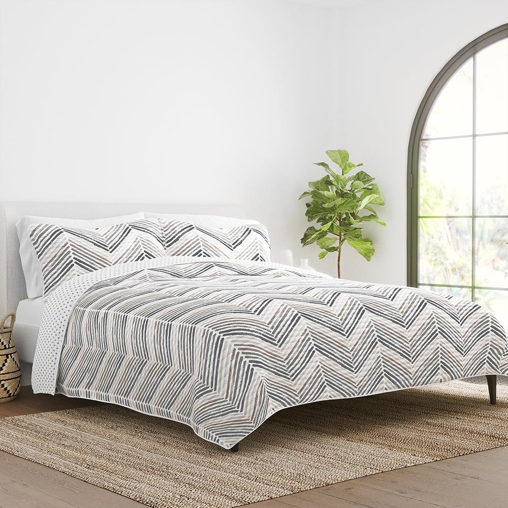 IEH-QPP-DCH Chevron / Zig Zag Quilt Set