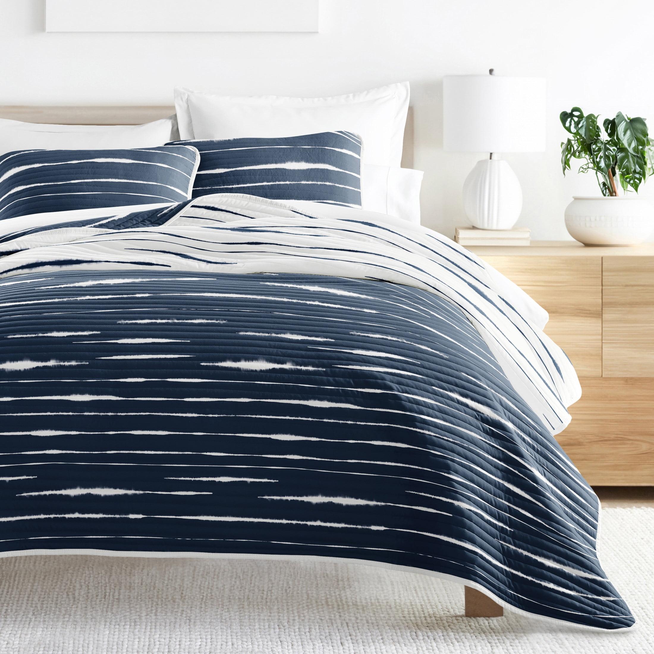 Becky Cameron Becky Cameron Lightweight Coastal Reversible Quilt Set
