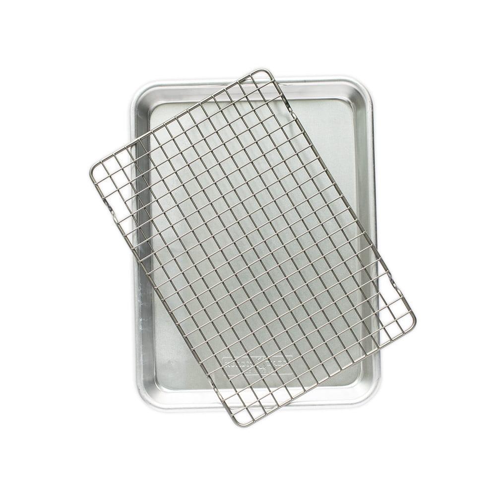 Aluminum Nonstick Quarter Sheet with Oven-Safe Grid