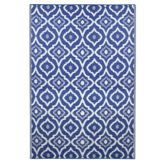 Northlight 4' x 6' Blue and White Geometric Rectangular Outdoor Area Rug
