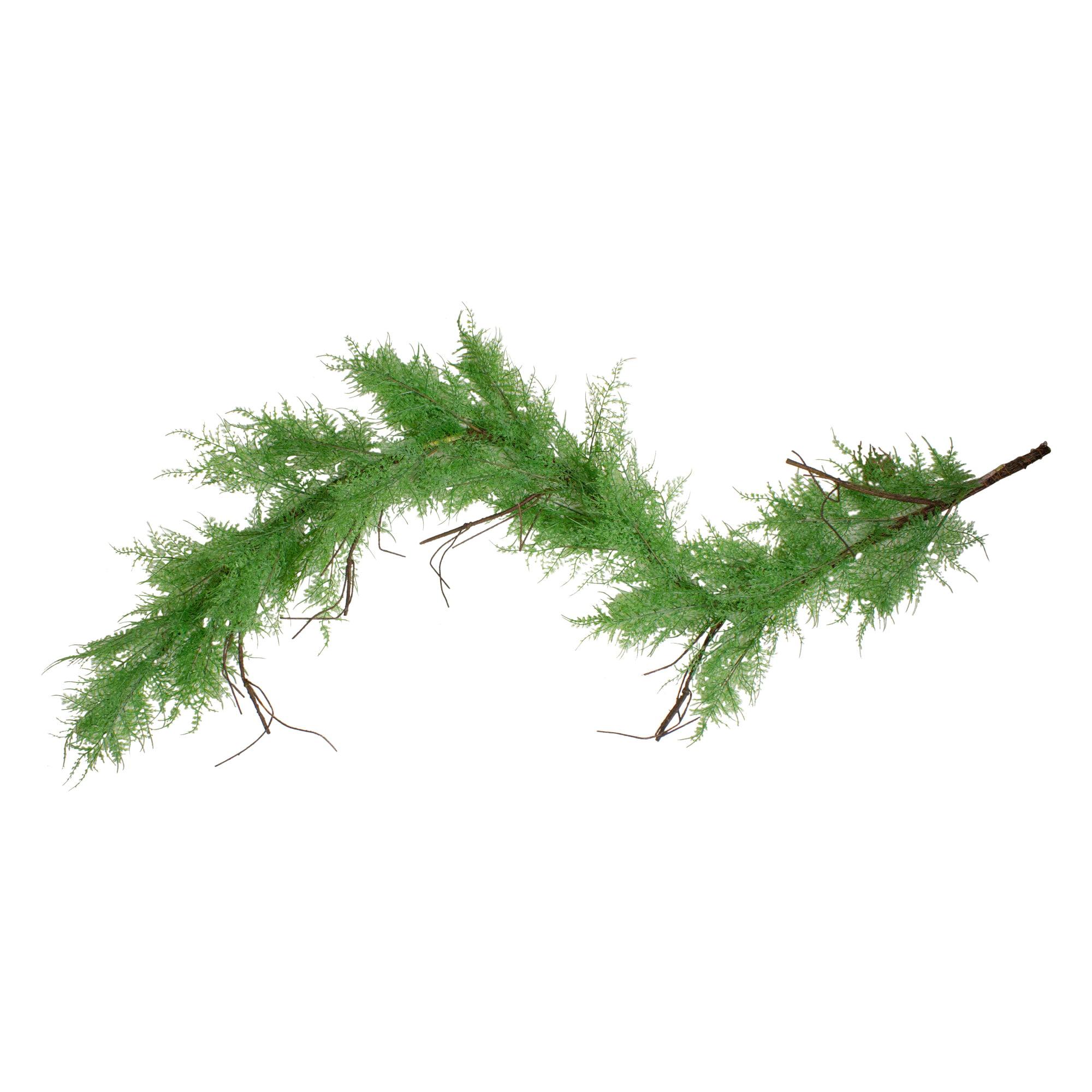 Lush Cedar Elegance Artificial Christmas Garland - 5' Unlit