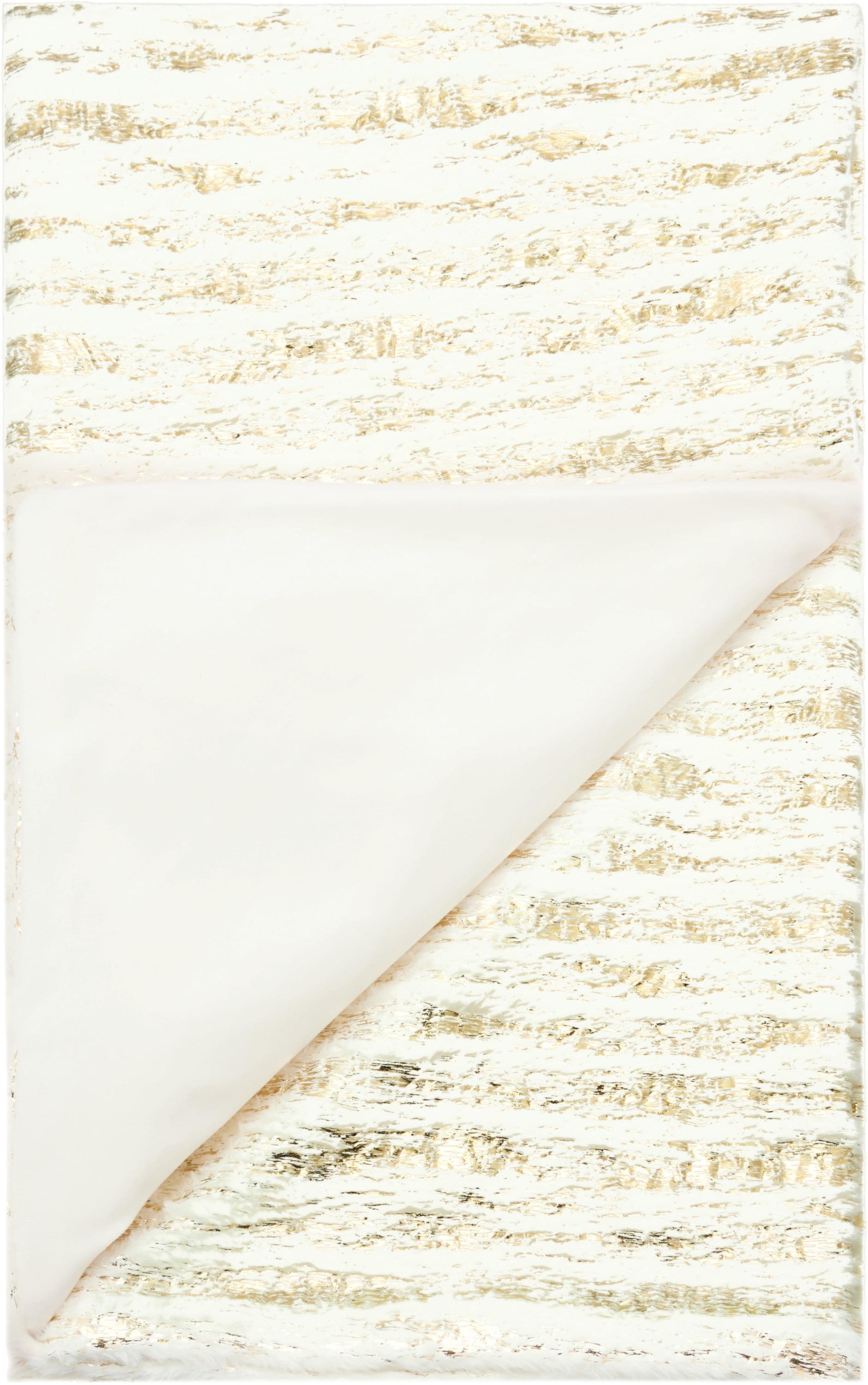 Luxe Ivory Gold 50" x 60" Faux Fur Throw Blanket