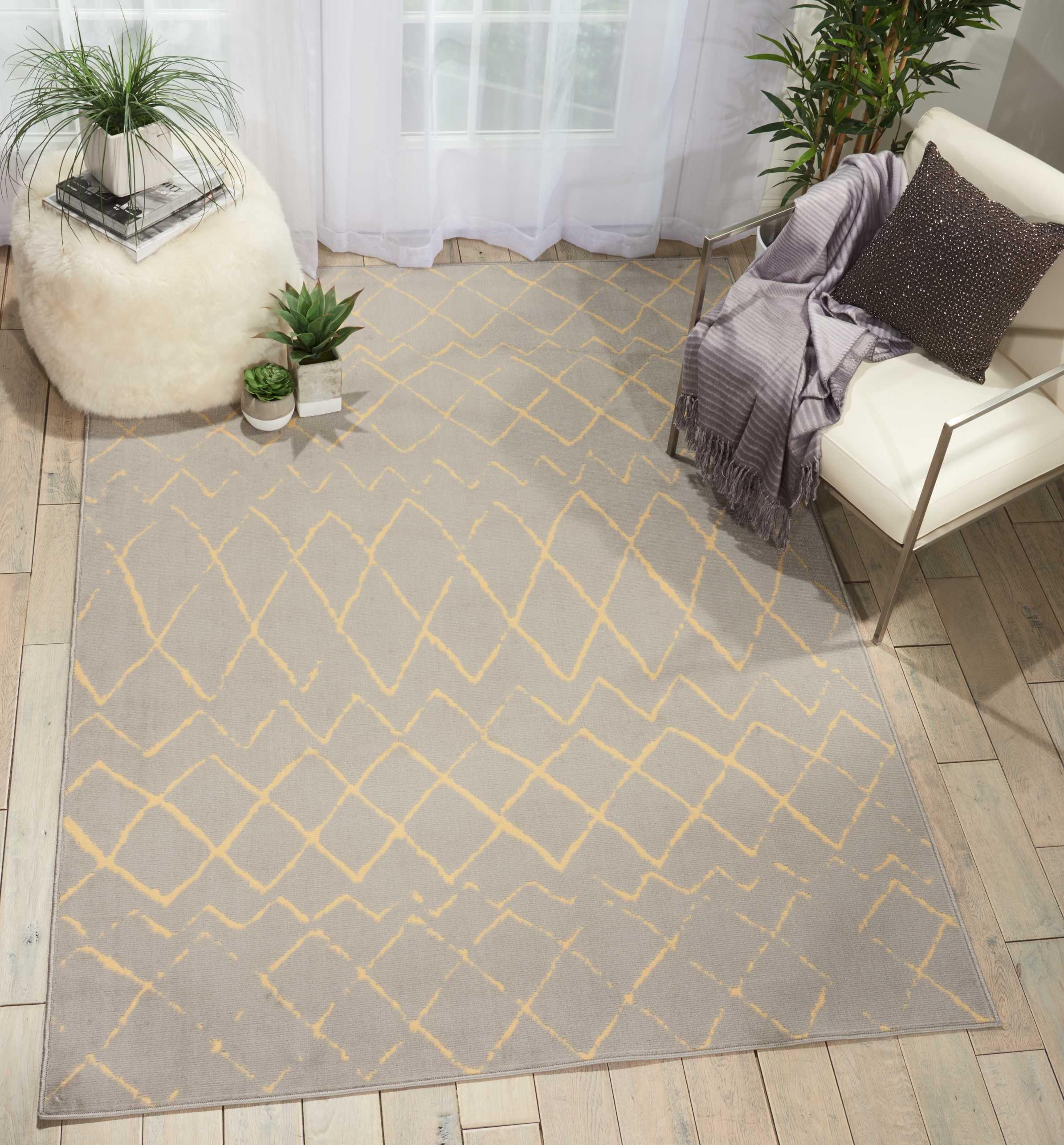 Geometric Gray Synthetic 5' x 7' Easy Care Area Rug