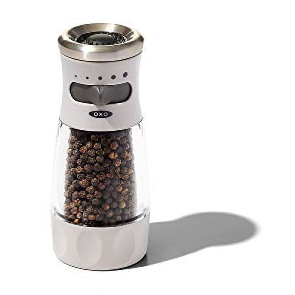 OXO ® Good Grips Contoured Mess-Free Pepper Grinder