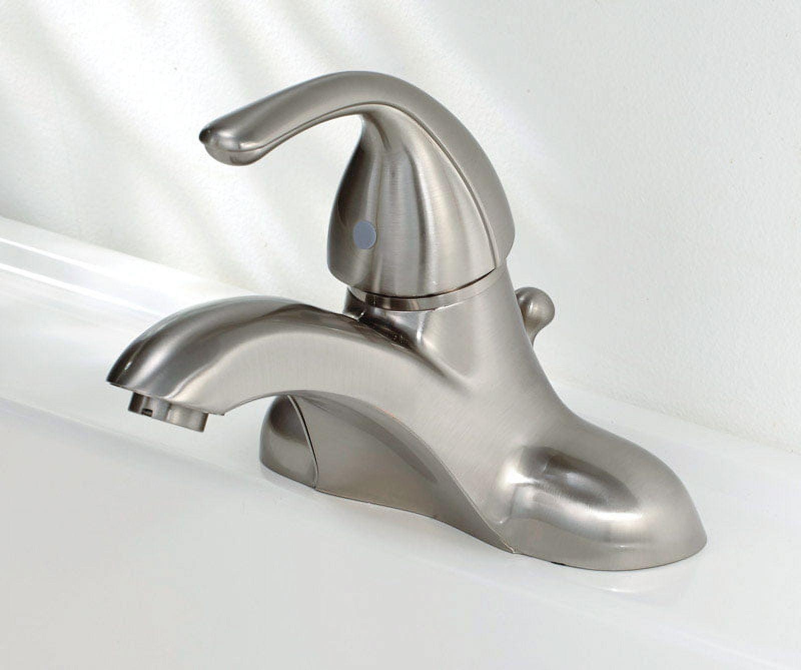 Centerset Bathroom Faucet