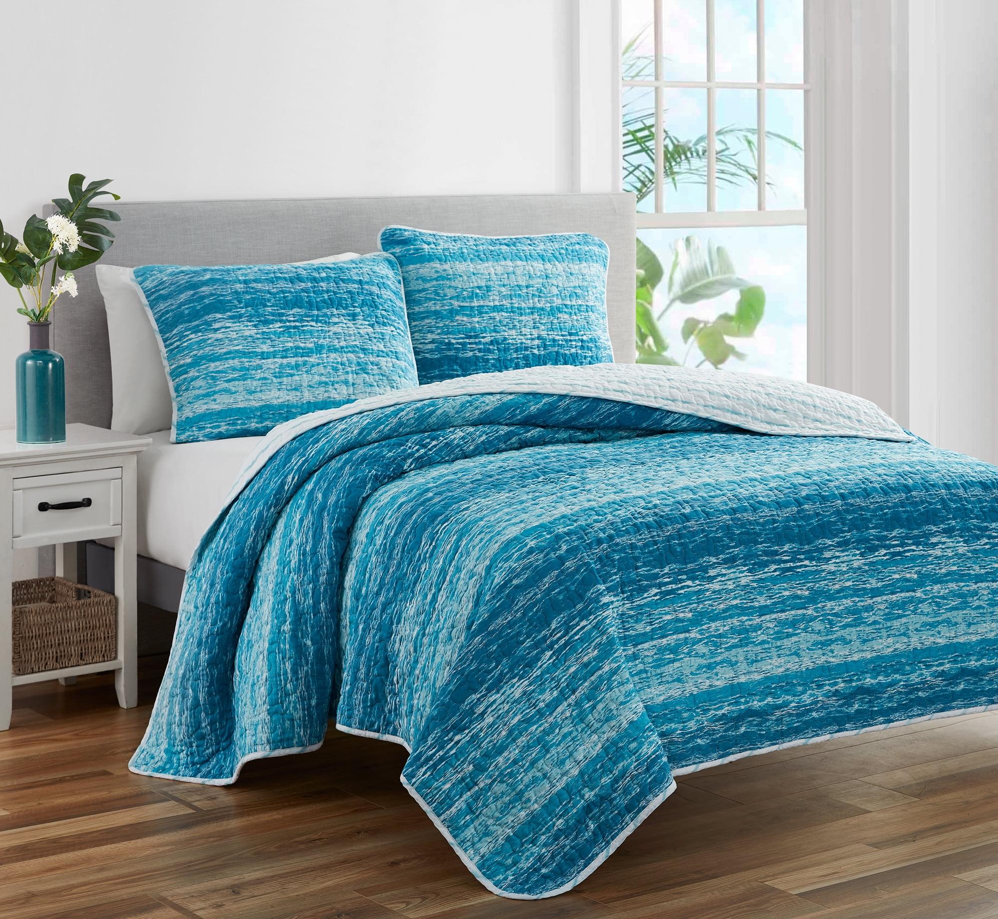 Ocean Waves Blue Reversible Cotton Full Quilt Set