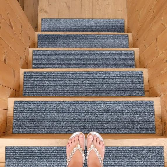 Ottomanson Non-Slip Rubberback Ribbed Design Indoor/Outdoor Stair Treads (Set of 7)