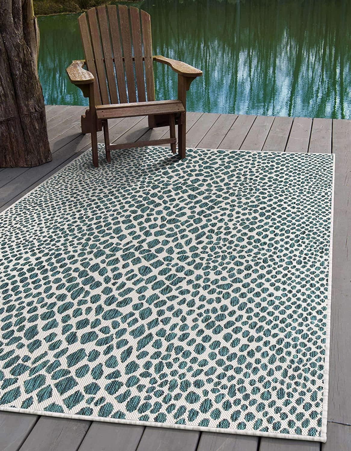 Teal Abstract 9' x 12' Easy-Care Synthetic Outdoor Rug