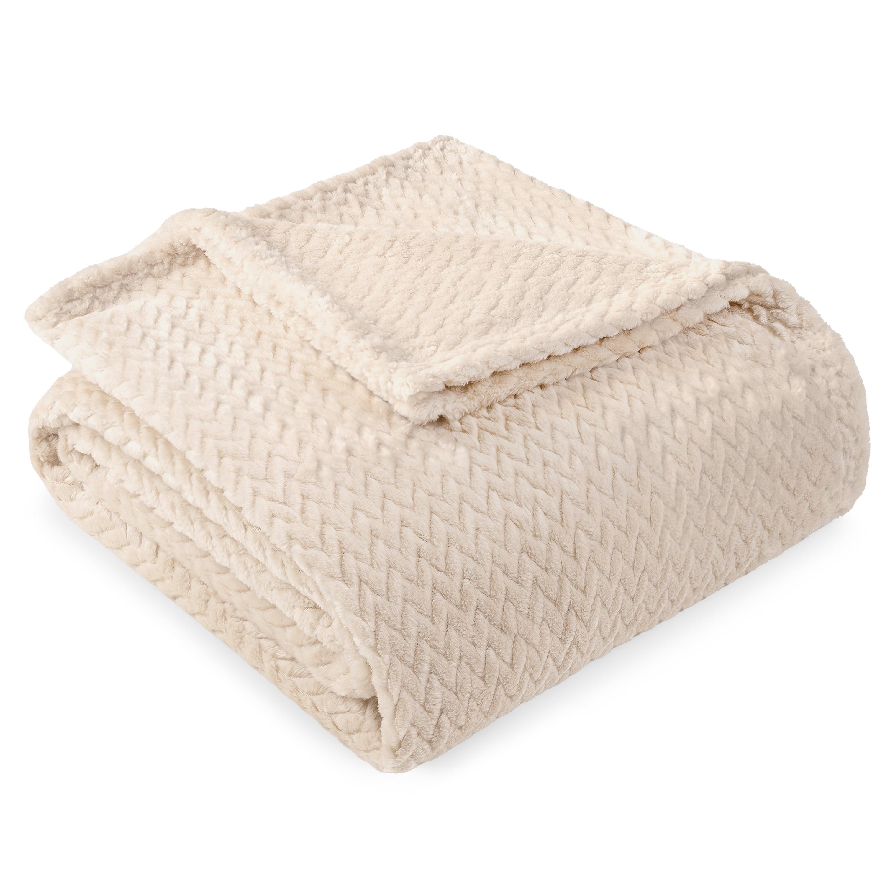 Pavilia Hand Woven Throw Blanket
