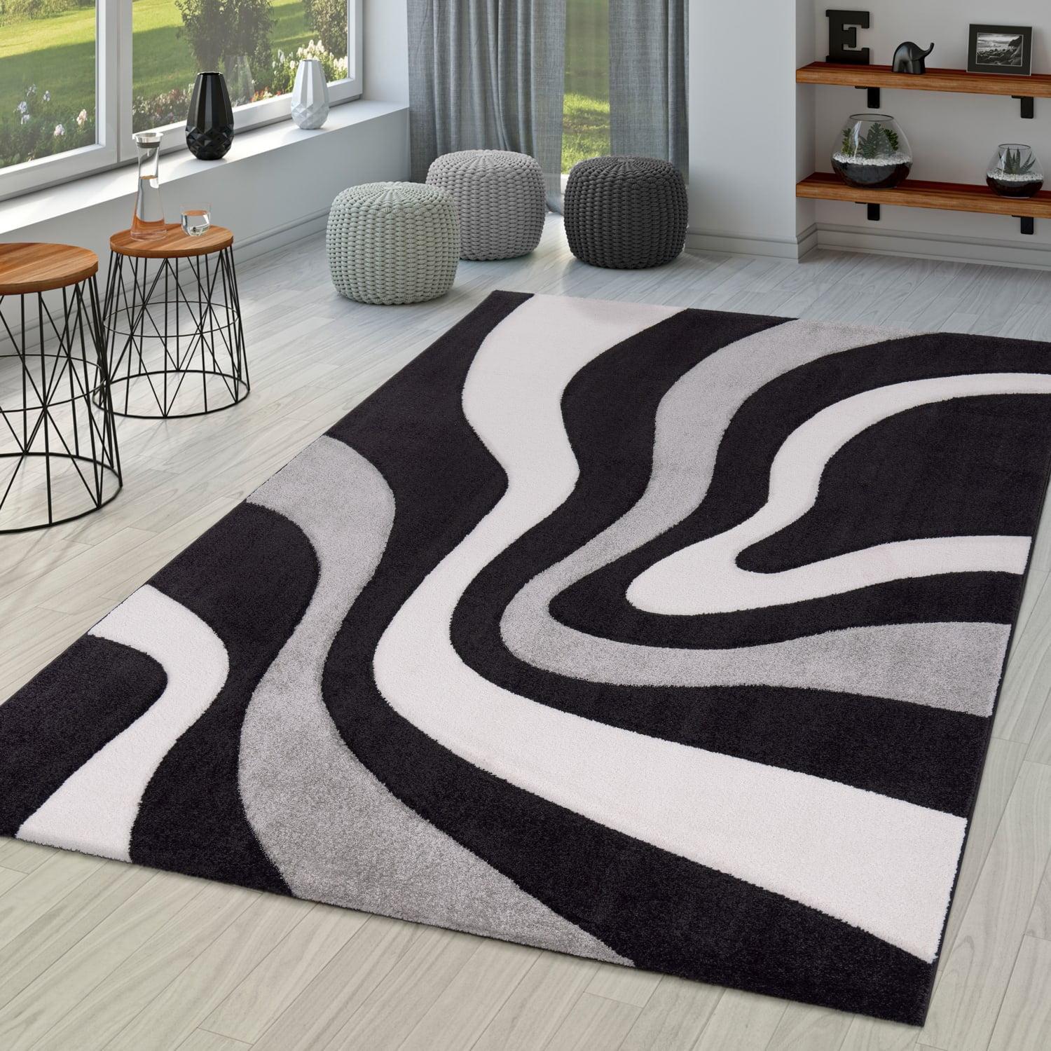 Grey-Black Geometric Synthetic 5' x 7' Area Rug