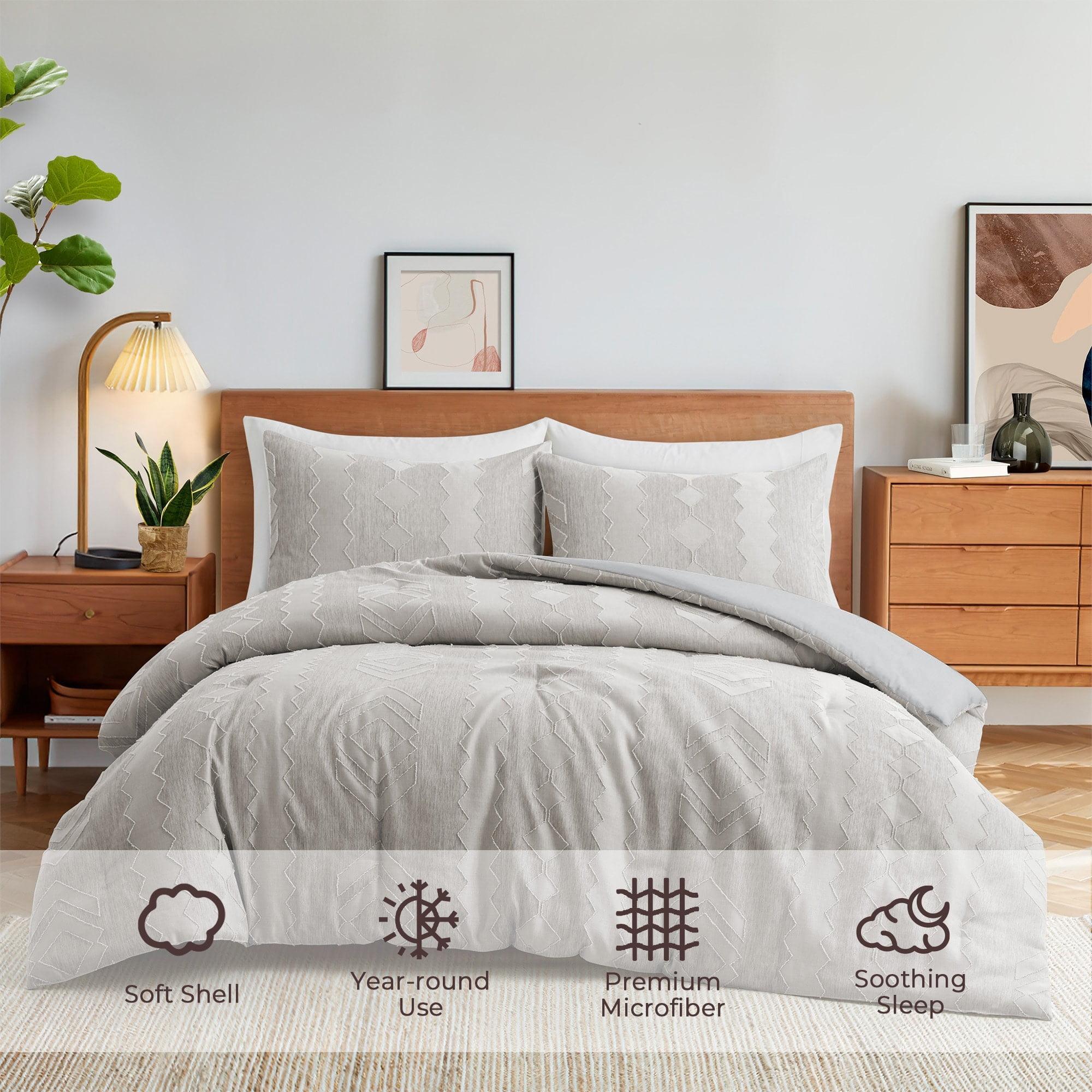 Peace Nest 3 Piece Tufted Clipped Microfiber Comforter Set, Beige, Twin, 66"x92"