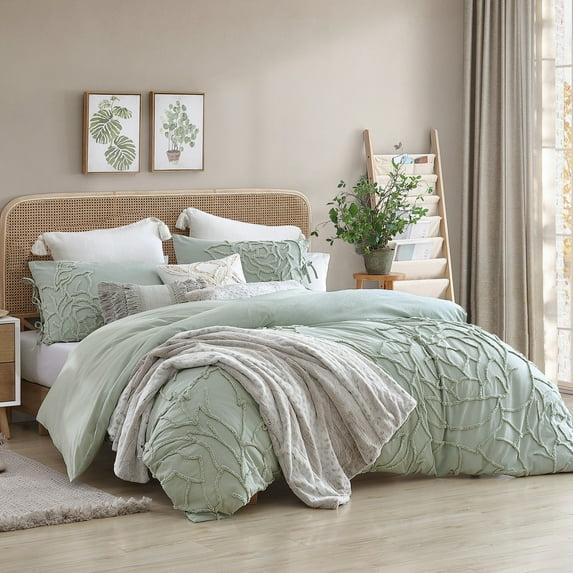 Peri Home 3pc King Chenille Rose Comforter Set Green: Bedding, Floral Pattern, Machine Washable