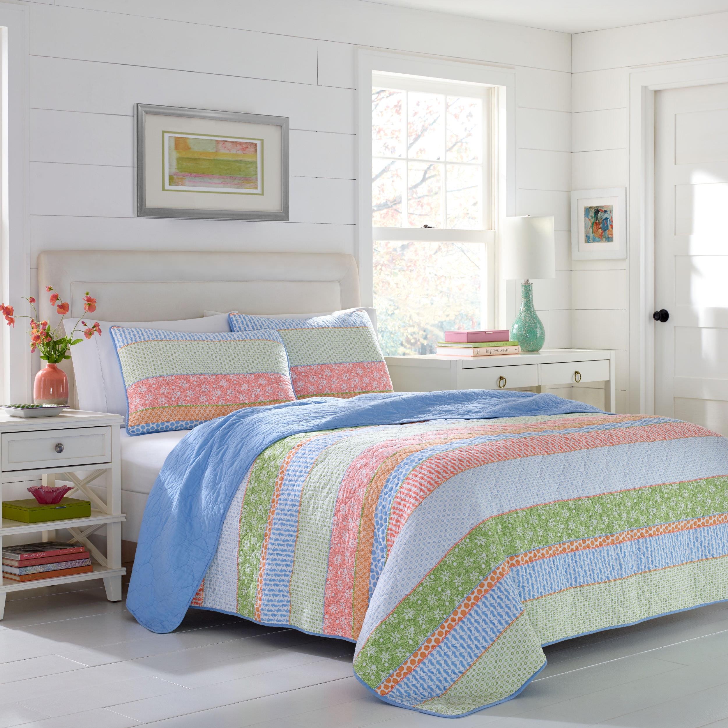 Bohemian Bliss Reversible Cotton Quilt Set in Chambray Blue, Full Size