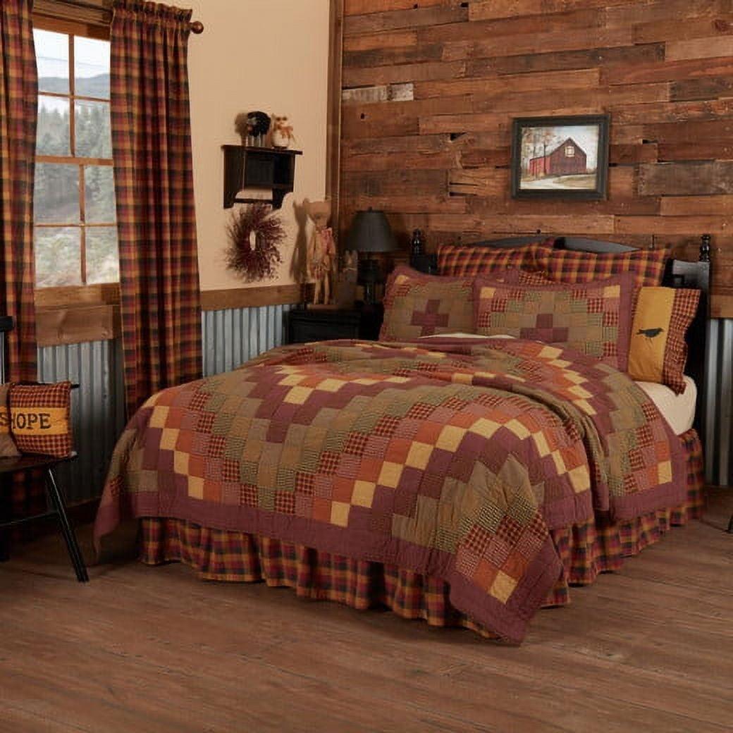 VHC Brands Heritage Farms Farmhouse / Country Cotton Patchwork Quilt