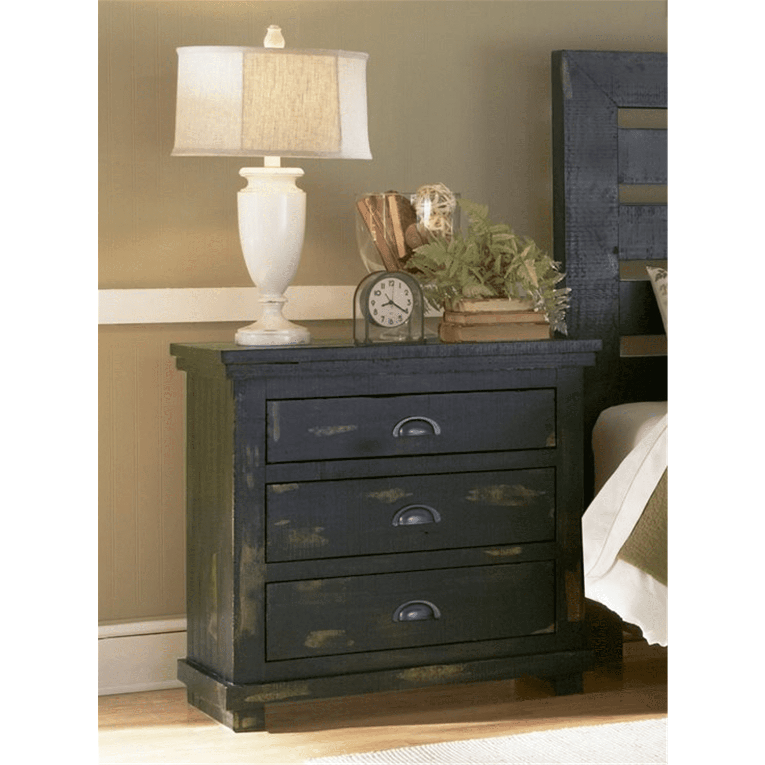 Wolferstorn 3 - Drawer Nightstand