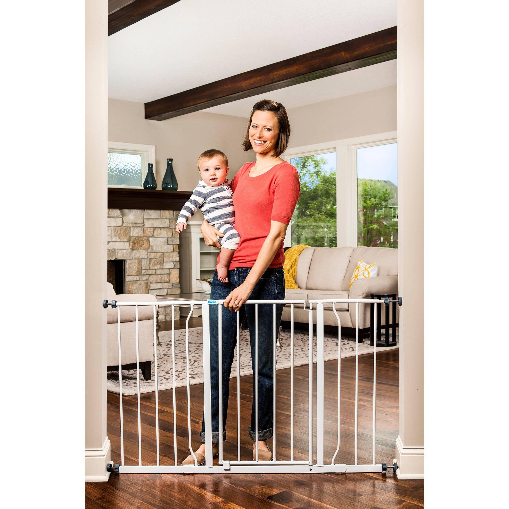 Regalo Extra Wide Easy Open Metal Walk Through Baby Gate