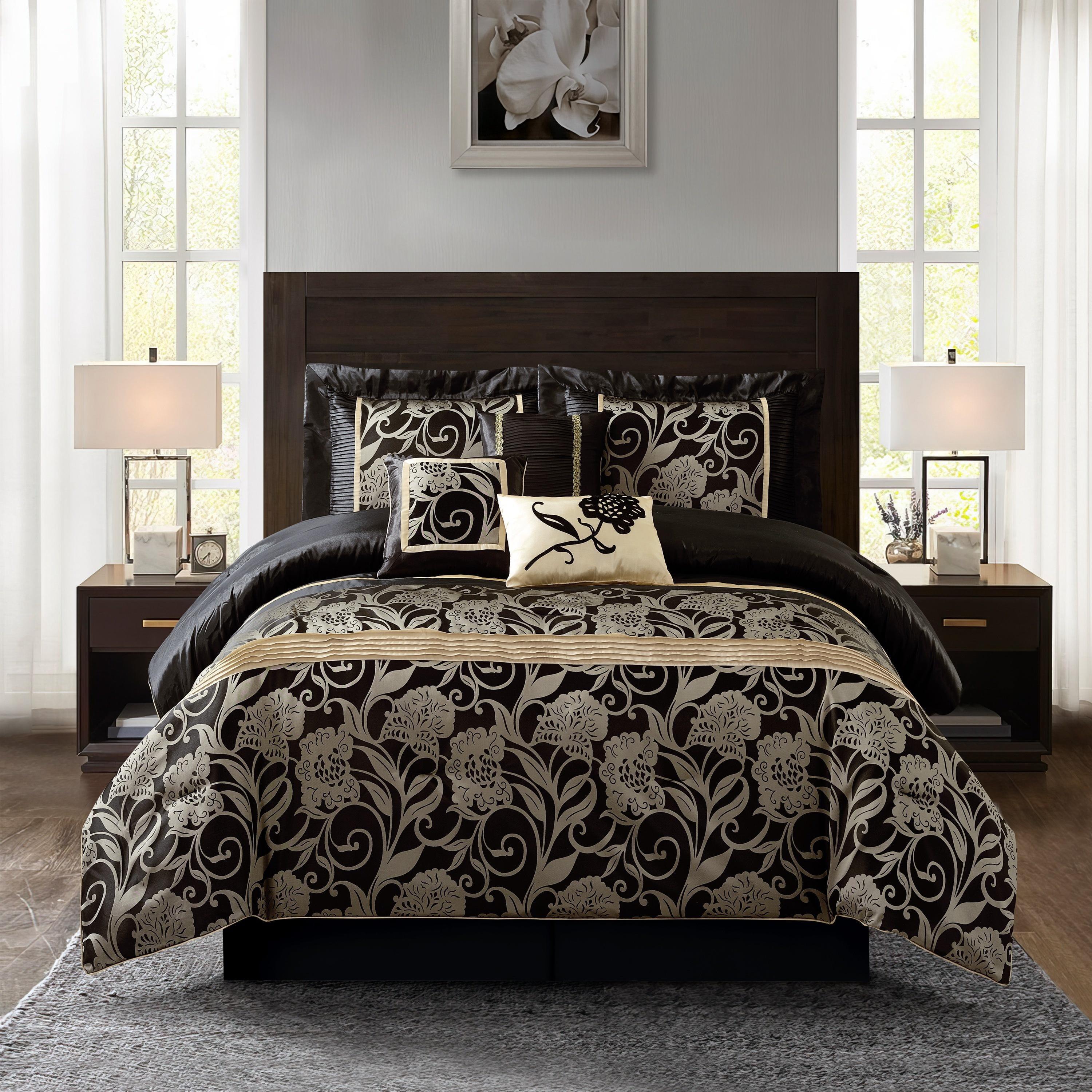 Fennville Black/Gold/Beige Microfiber 7 Piece Comforter Set