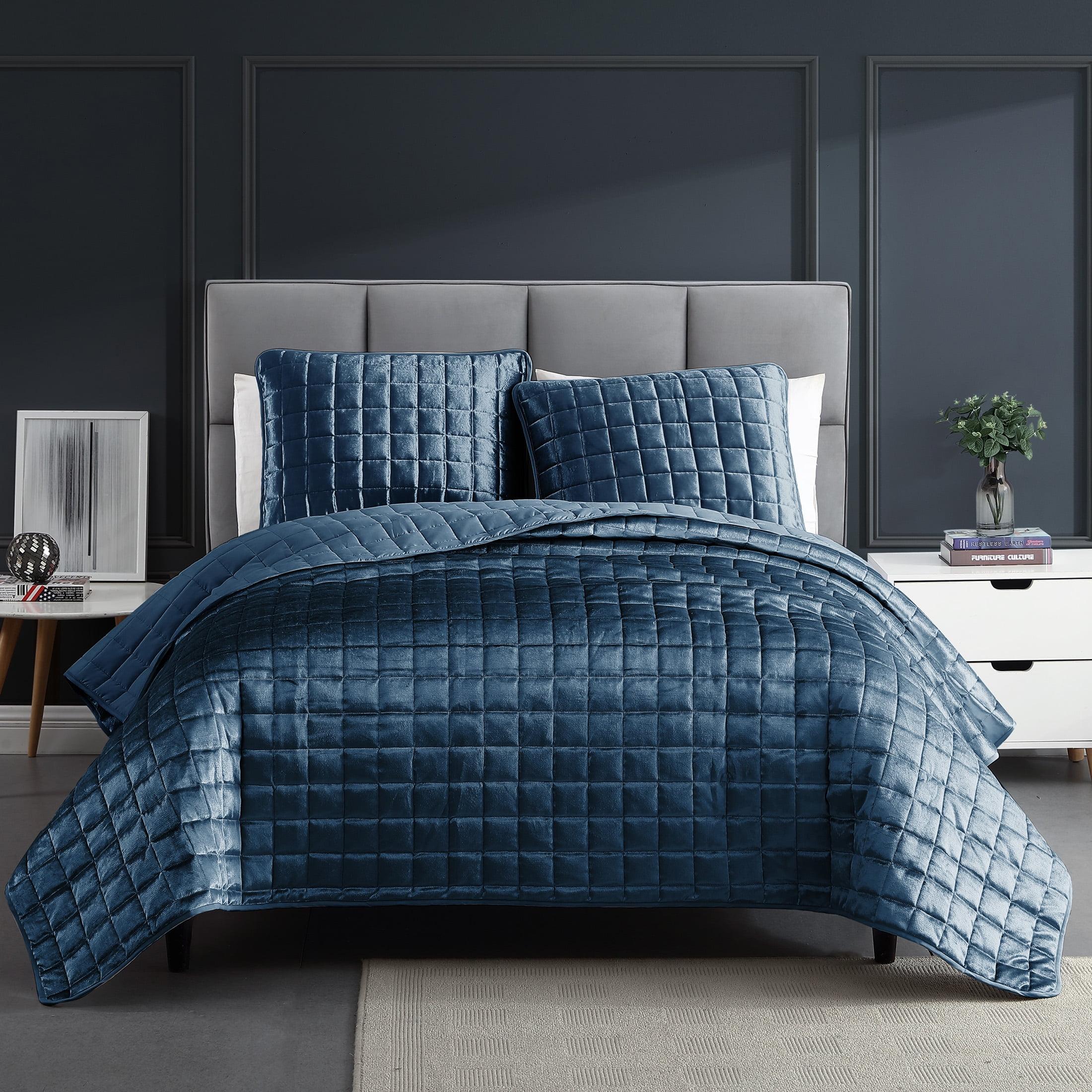 Cobalt Blue Velvet Queen Quilt Set with Shams