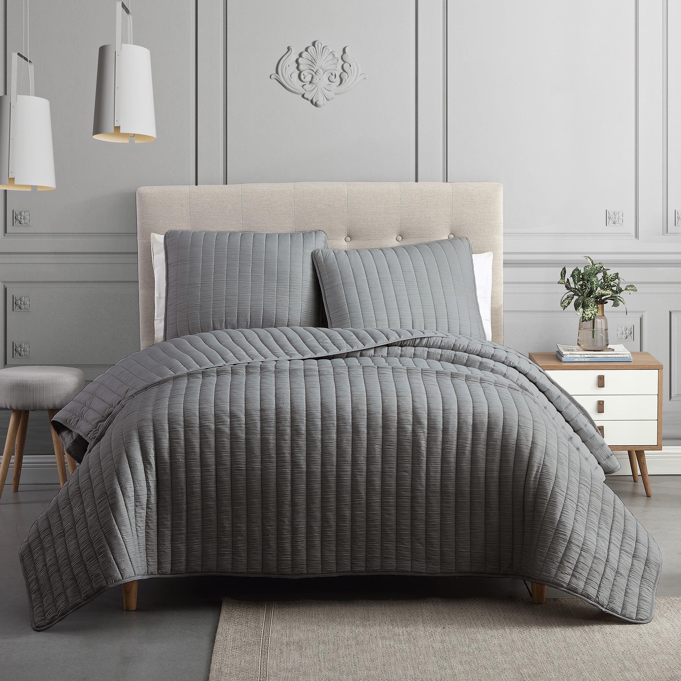 Riverbrook Home 3pc Full/Queen Moonstone Quilt Bedding Set Dark Gray: Polyester, Machine Washable, No Flange