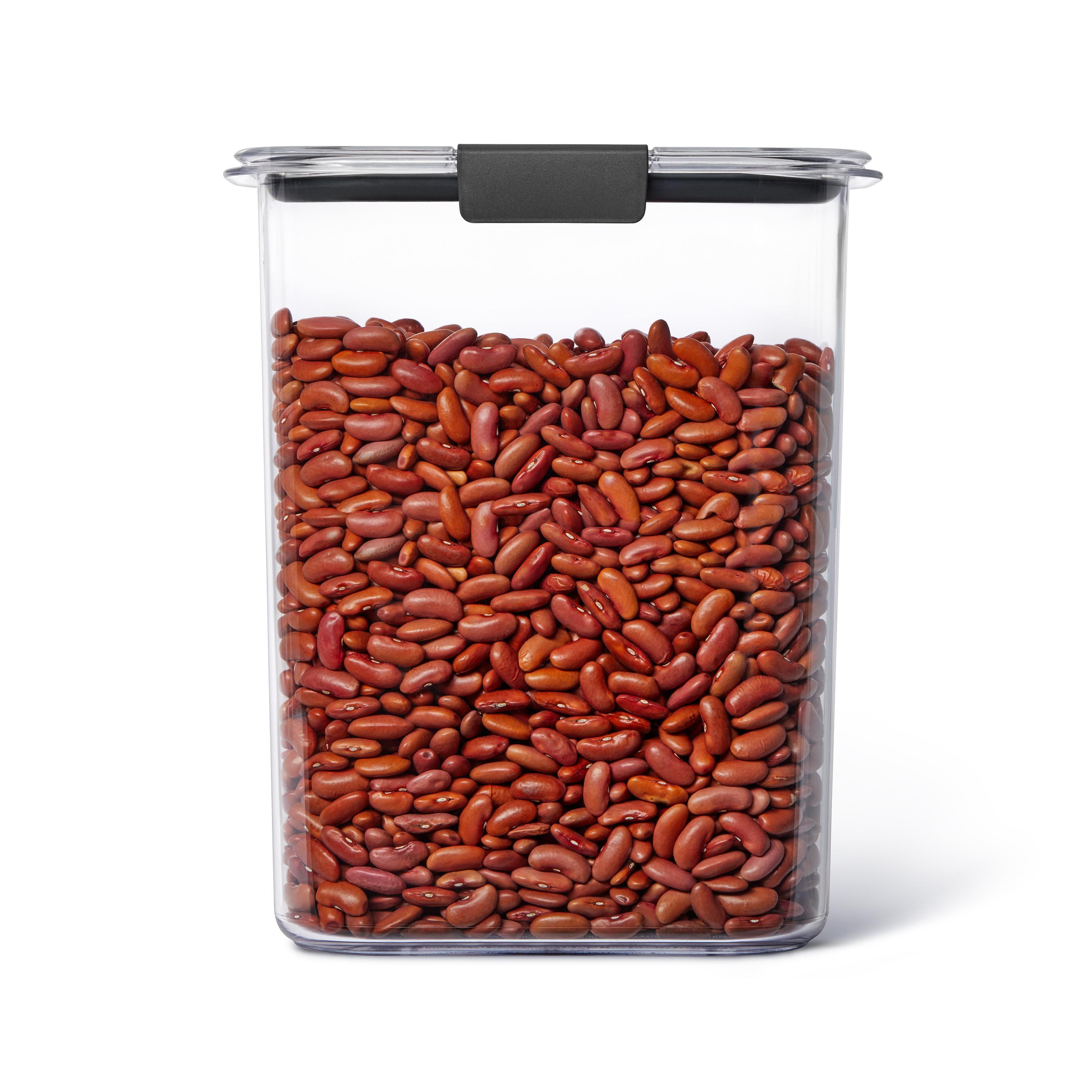 Rubbermaid Brilliance 16 cup Pantry Airtight Food Storage Container: BPA-Free, Clear Plastic, Freezer & Dishwasher-Safe
