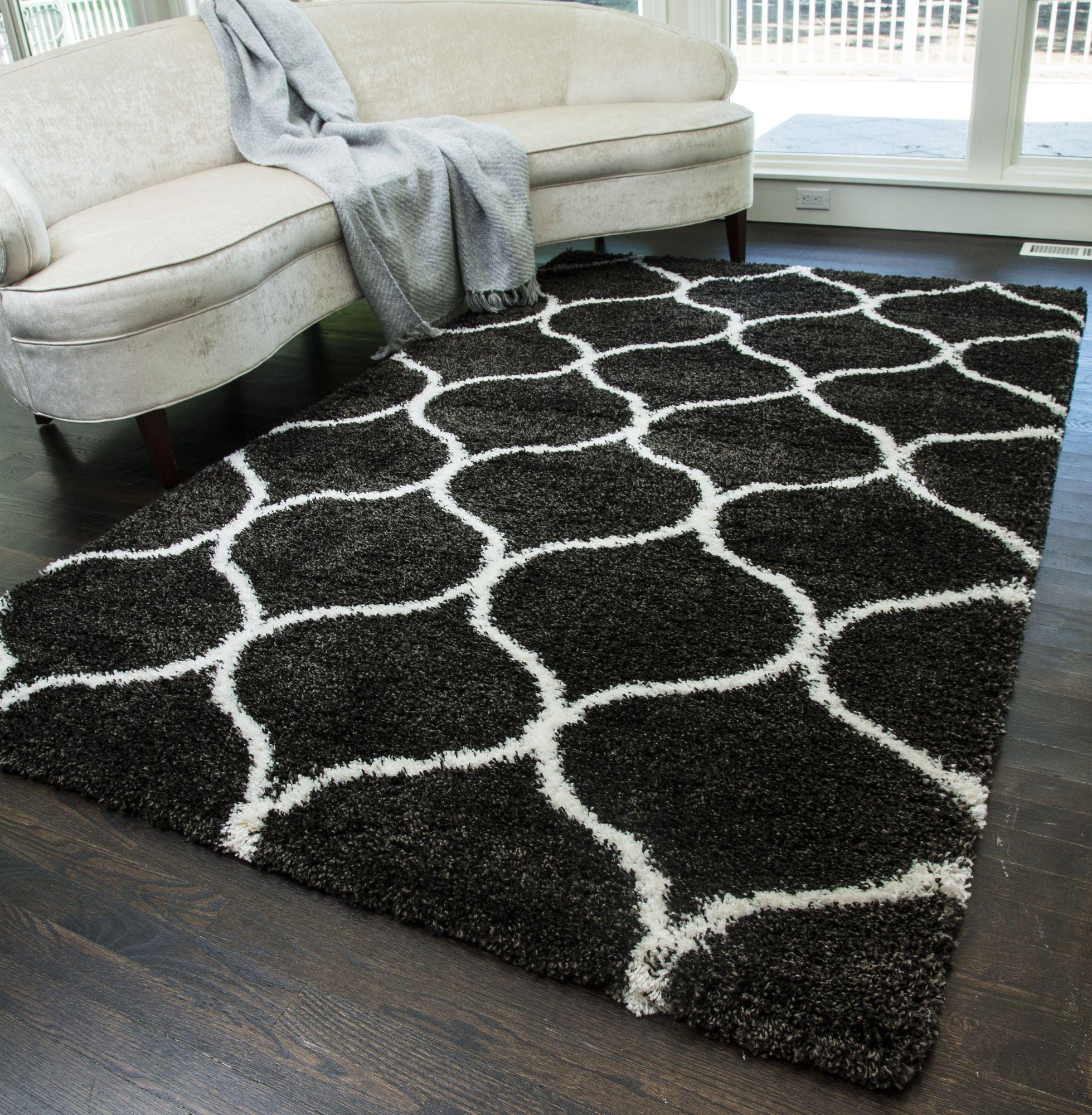 Handmade Ivory & Charcoal Geometric Wool-Blend 5' x 8' Shag Rug