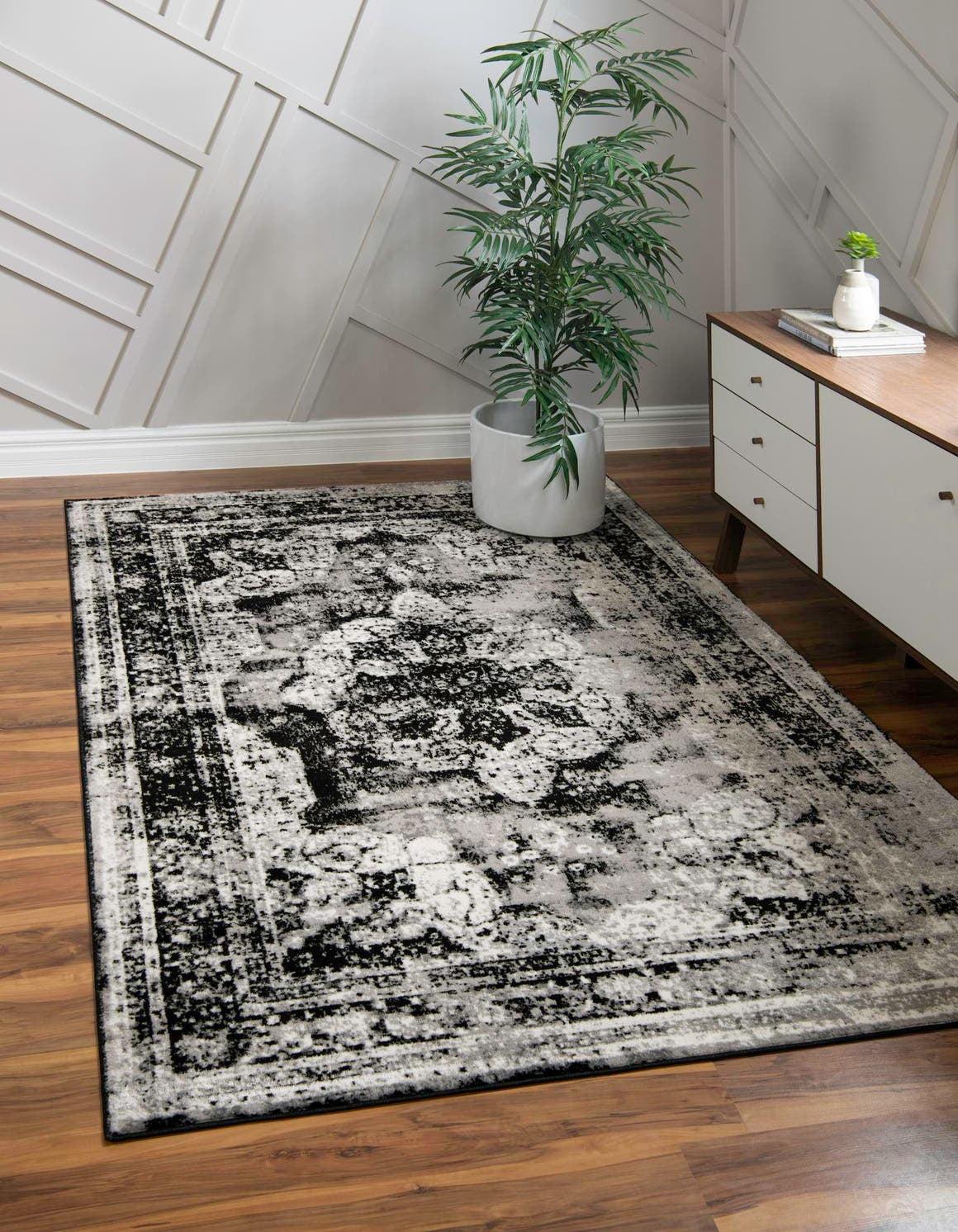 Brandt Black and Gray Oriental Synthetic 10' x 14' Area Rug