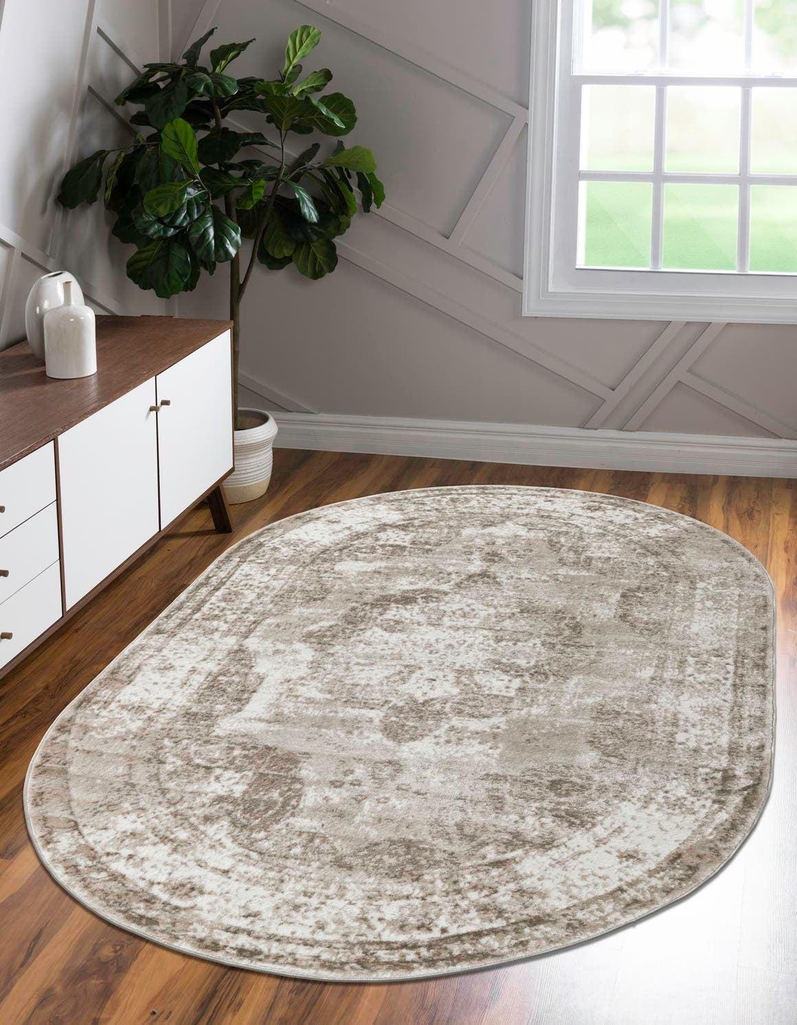 Coblitz Oriental Brown/Beige/Ivory Area Rug