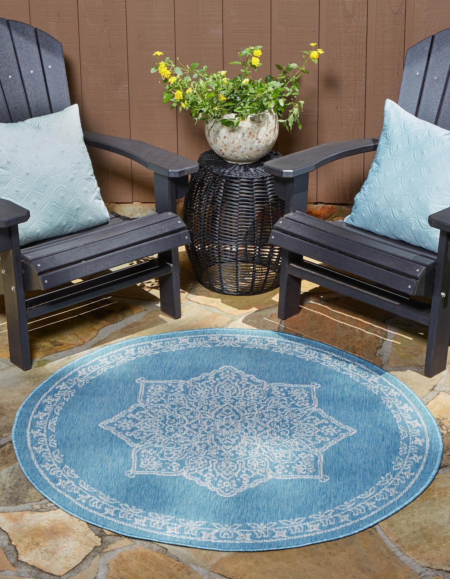 Unique Loom 4' 1 x 4' 1 Round Indoor/Outdoor Traditional Light Aqua Area Rug